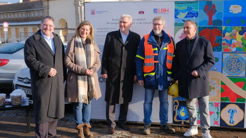 Sprudelhof: Kunstprojekt am Bauzaun